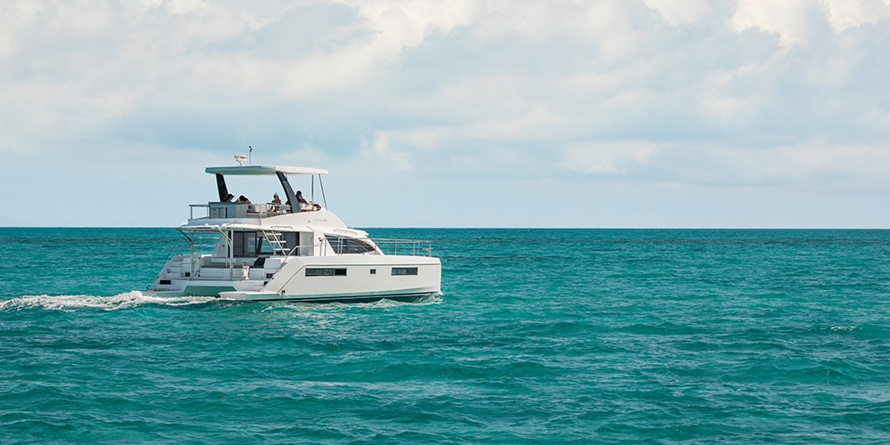 leopard 43 sailing catamaran review